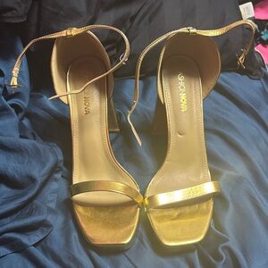 Fashion Nova Metallic Gold Heels